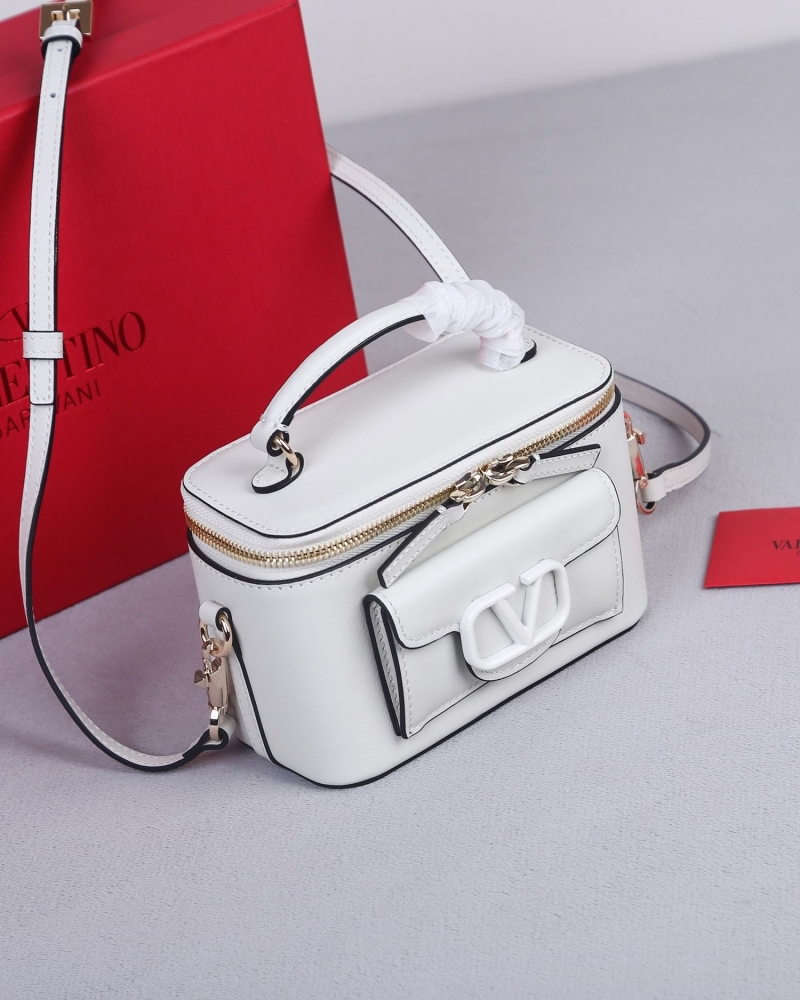Va1e*ntin0 top handle bag